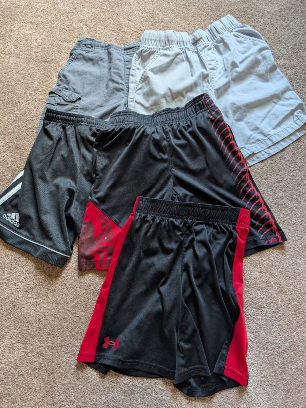 Lot! 5 shorts size 6. Adidias, spider, under armour, cargo